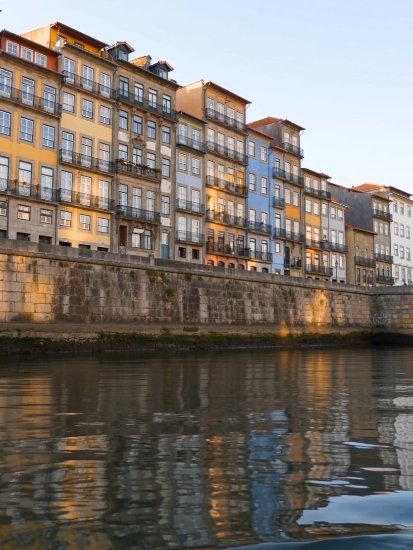 Porto and Douro Valley 5 day itinerary: Ribeira riverside at sunrise