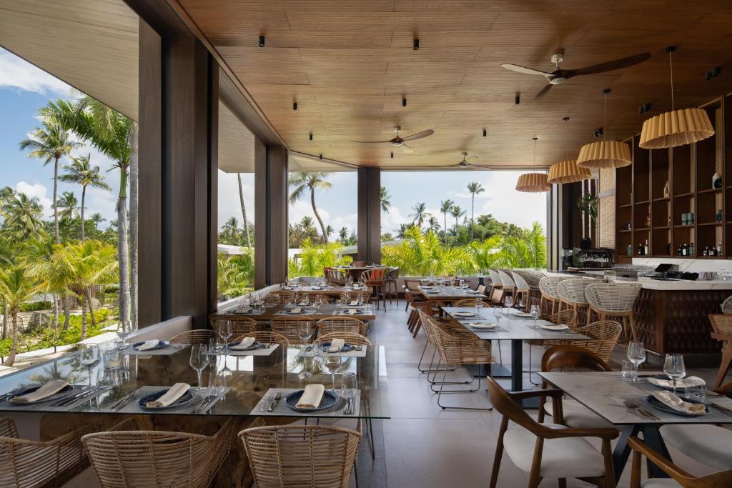 Solmarella restaurant at Donoma